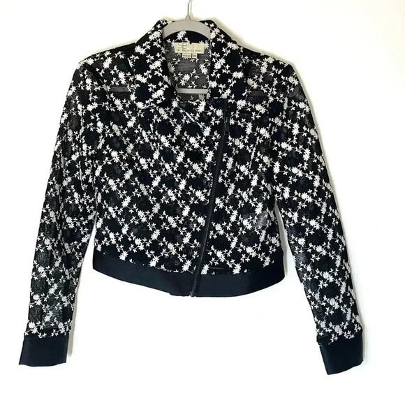 Anthropologie Sachin & Babi Black Mesh Floral
Embroidered Moto Jacket Size XS - Picture 3 of 10